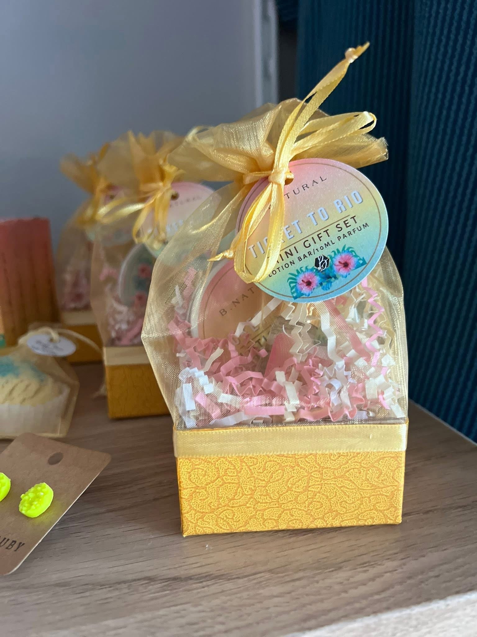 B.Natural Body Care- Perfume / Body Mist / Gift Sets