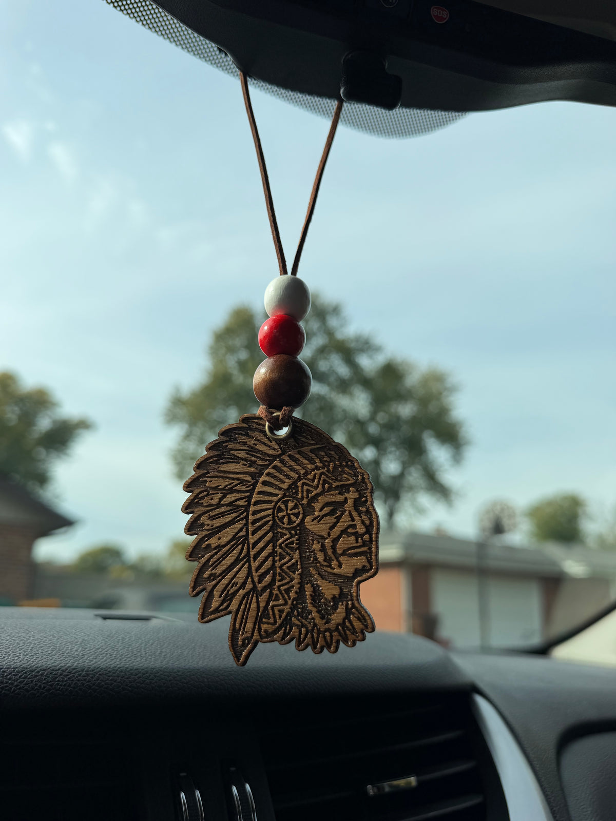 SWEET VICTORY Indians Premium Wood Car Diffuser