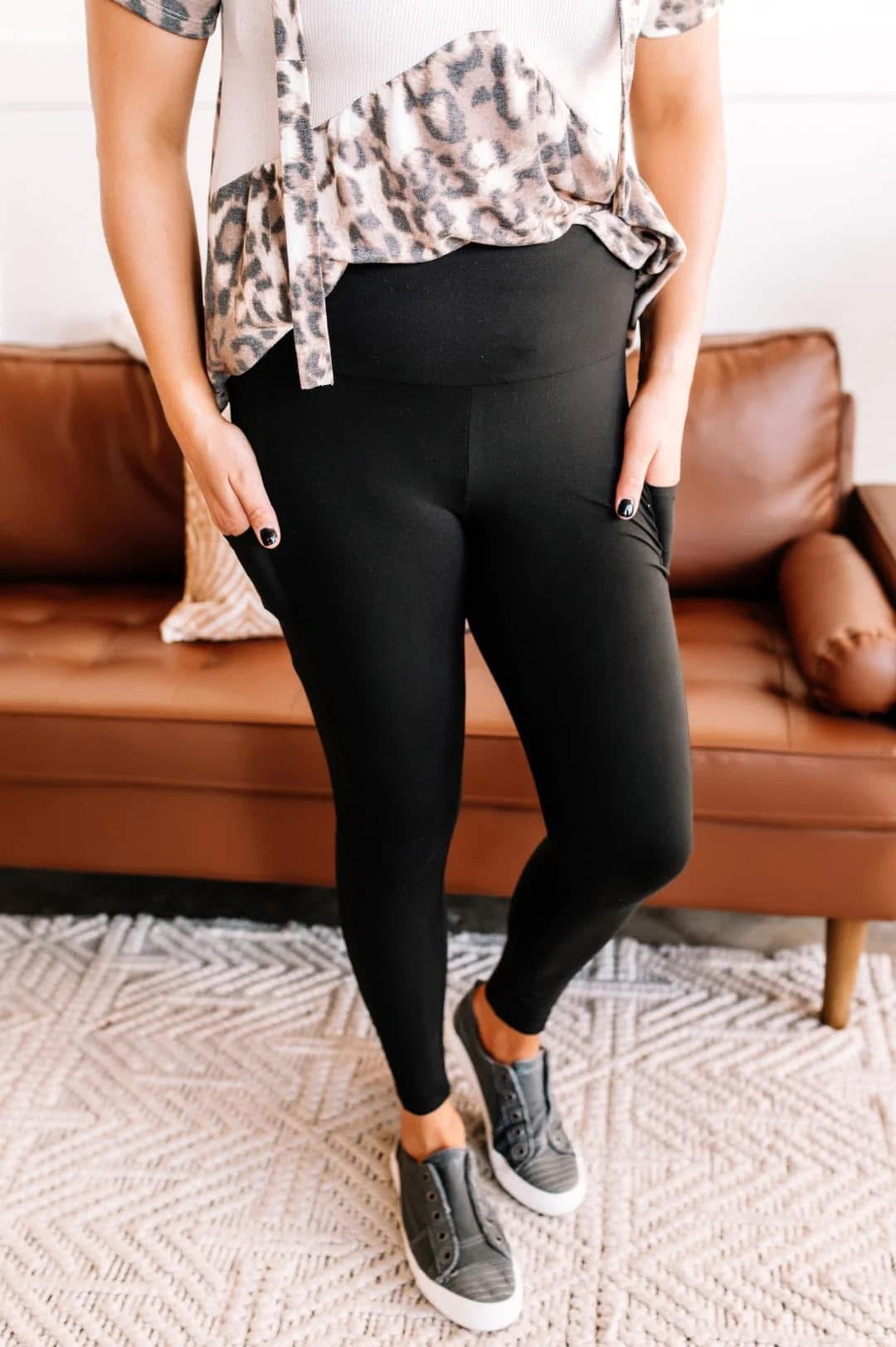 Anchored Arrows ClassicComfort Full Length Leggings - With Pocket